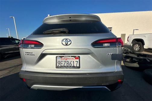 2023 Toyota Corolla Cross XLE