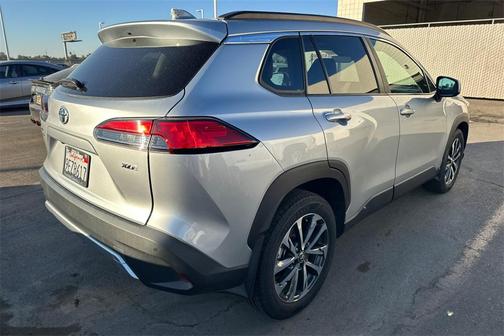 2023 Toyota Corolla Cross XLE