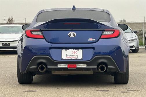 2023 Toyota GR86 Premium