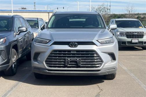 2025 Toyota Grand Highlander XLE