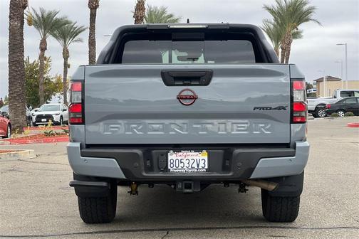 2023 Nissan Frontier PRO-4X