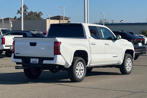 2026 Toyota Tacoma SR5