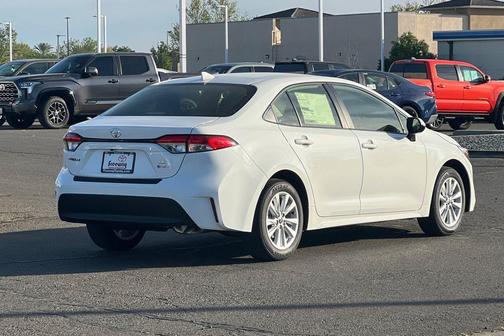 Ice Cap 2026 Toyota Corolla Hybrid LE