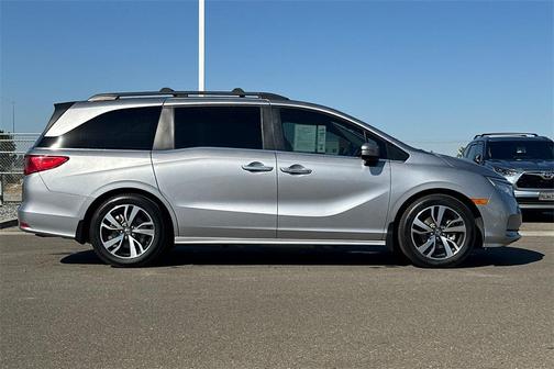 2022 Honda Odyssey Touring