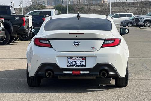 2024 Toyota GR86 Base