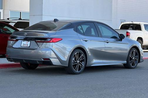 Heavy Metal w/Midnight Black Metallic Roof 2026 Toyota Camry XSE