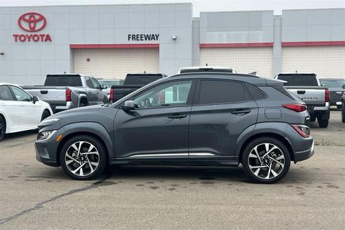 2022 Hyundai KONA Limited
