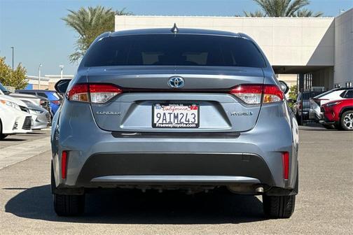 2022 Toyota Corolla LE
