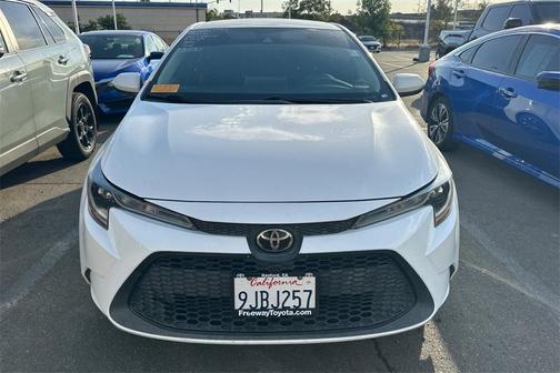 2020 Toyota Corolla LE
