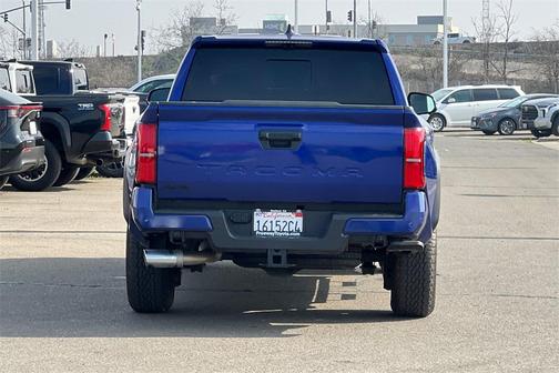 2024 Toyota Tacoma TRD Off Road