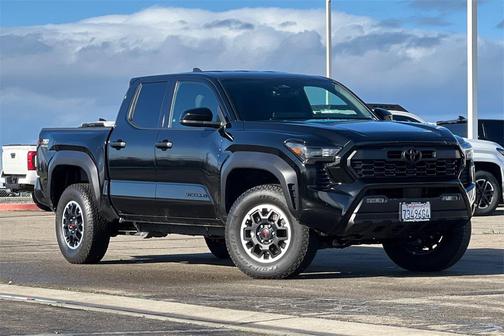 2025 Toyota Tacoma TRD Off Road