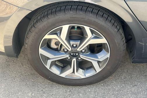 Gravity Gray 2021 Kia Forte LXS