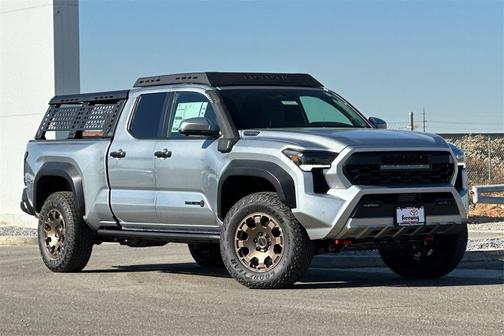 2025 Toyota Tacoma Hybrid Trailhunter