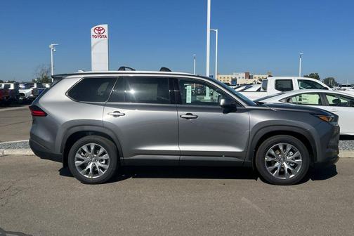 Heavy Metal 2026 Toyota Grand Highlander Hybrid Limited