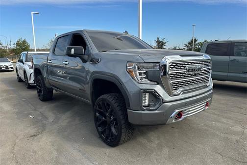 2022 GMC Sierra 1500 AT4