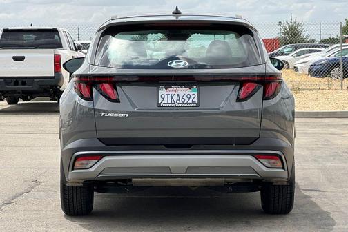Hampton Gray 2025 Hyundai TUCSON SE
