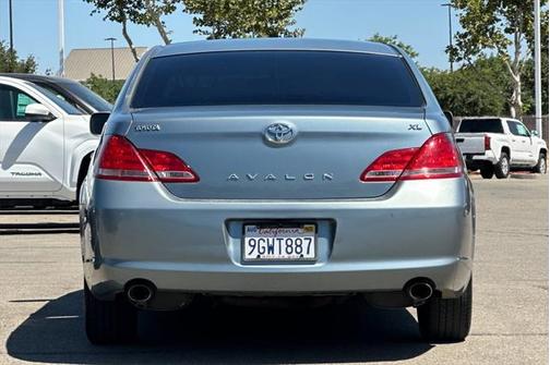 2006 Toyota Avalon Limited