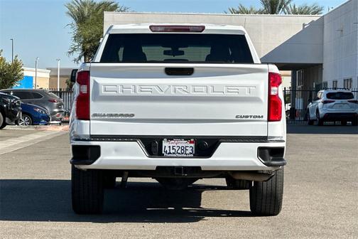 2021 Chevrolet Silverado 1500 Custom