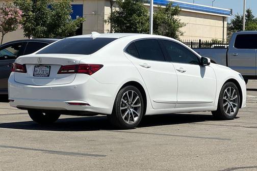 Bellanova White Pearl 2017 Acura TLX V6 w/Advance Package
