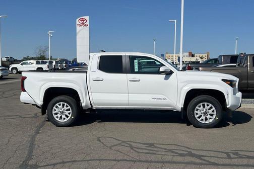 Ice Cap 2026 Toyota Tacoma SR5