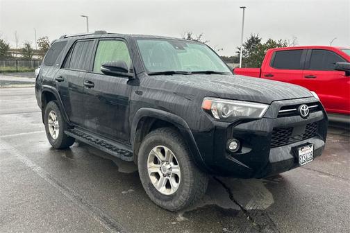2022 Toyota 4Runner SR5 Premium