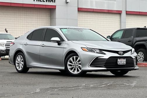 2024 Toyota Camry LE
