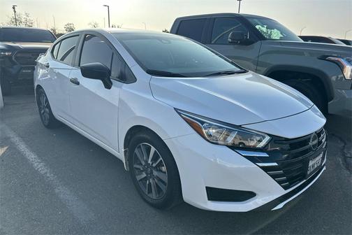 2024 Nissan Versa 1.6 S