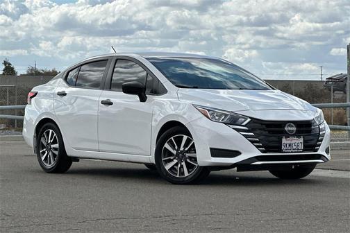 2024 Nissan Versa 1.6 S