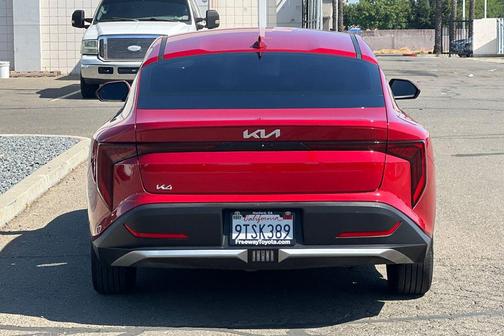 Currant Red 2025 Kia K4 LXS
