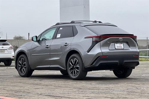 2026 Toyota bZ XLE Plus