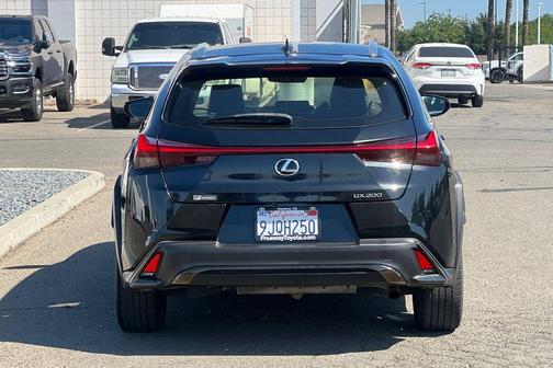 Caviar 2019 Lexus UX 200 F Sport