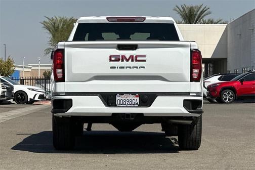 2025 GMC Sierra 1500 Pro