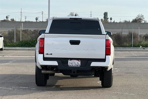 2025 Toyota Tacoma TRD Off Road