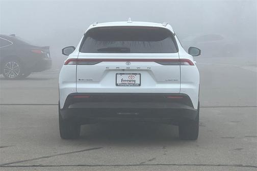 2026 Toyota Crown Signia Limited