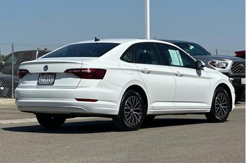 2021 Volkswagen Jetta 1.4T R-Line