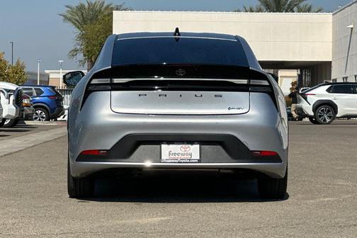 2026 Toyota Prius Plug-In Hybrid SE