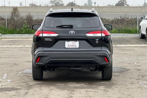 2023 Toyota Corolla Cross LE