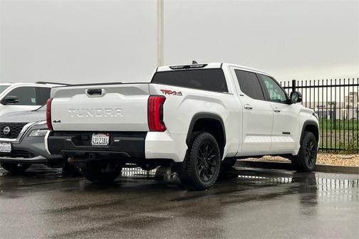 2024 Toyota Tundra Hybrid Limited