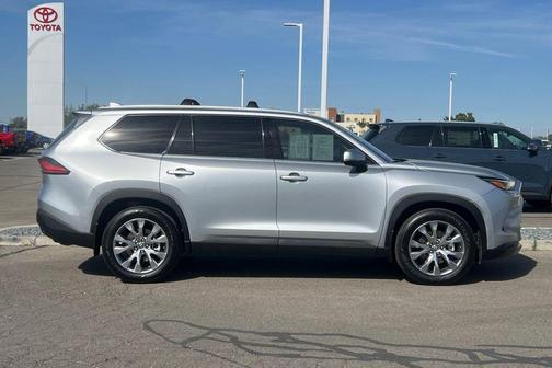 Celestial Silver Metallic 2024 Toyota Grand Highlander Limited