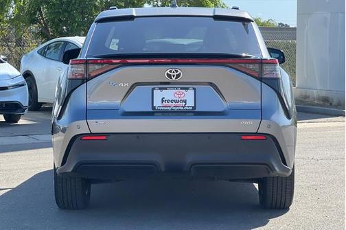 2024 Toyota bZ4X XLE