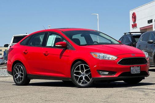RACE RED 2017 Ford Focus SEL
