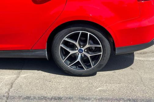 RACE RED 2017 Ford Focus SEL