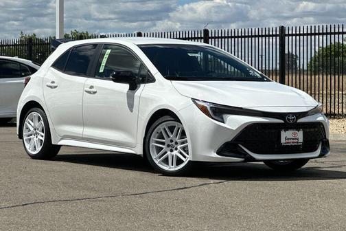 Ice Cap 2026 Toyota Corolla SE