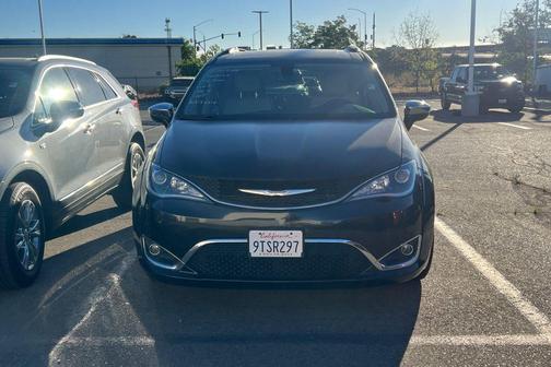 2020 Chrysler Pacifica Limited