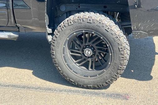 Black 2018 Chevrolet Silverado 1500 2LT