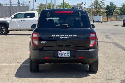 SHADOW BLACK 2021 Ford Bronco Sport Outer Banks