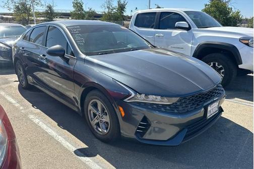 2022 Kia K5 LXS