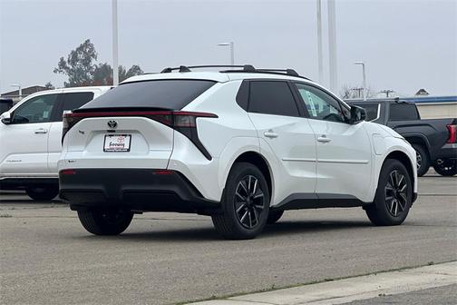 2026 Toyota bZ XLE Plus