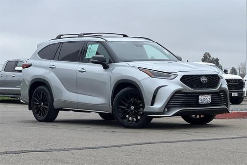2024 Toyota Highlander XSE