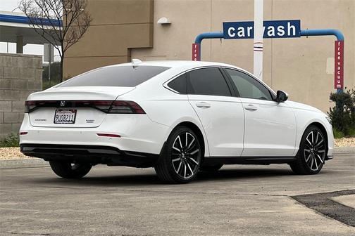 2025 Honda Accord Hybrid Touring